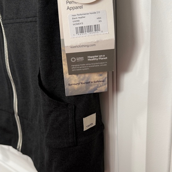 Vuori NWT Halo Performance Hoodie 2.0 - Size XS - Picture 4 of 9
